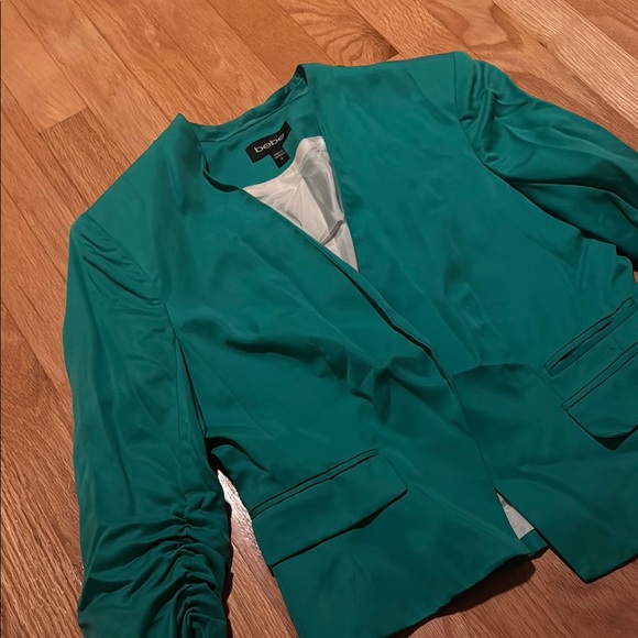 Bebe Green Women's Blazer - Picture 3 of 4